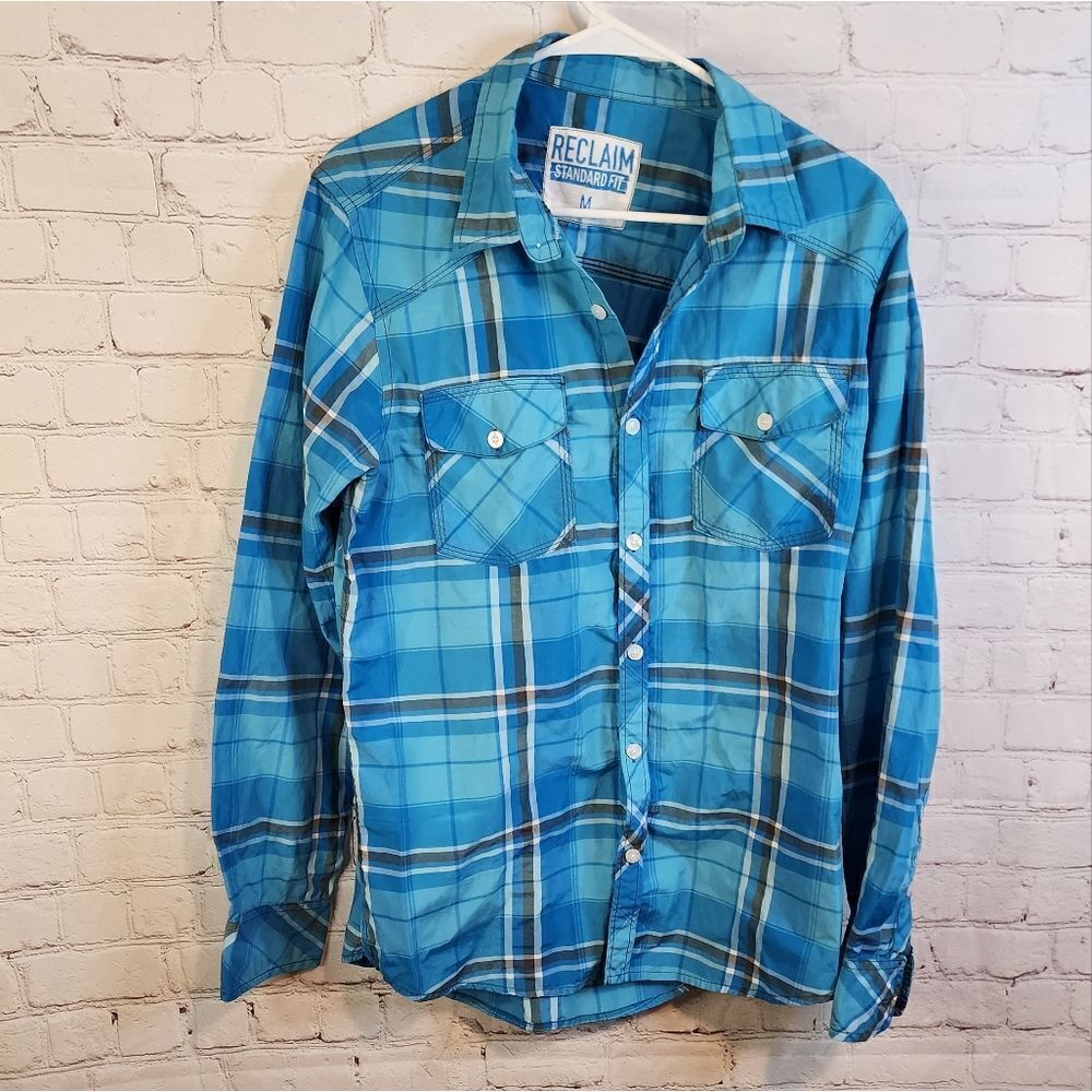 Men's Reclaim "Standard Fit" longsleeve button-down shirt, size Medium